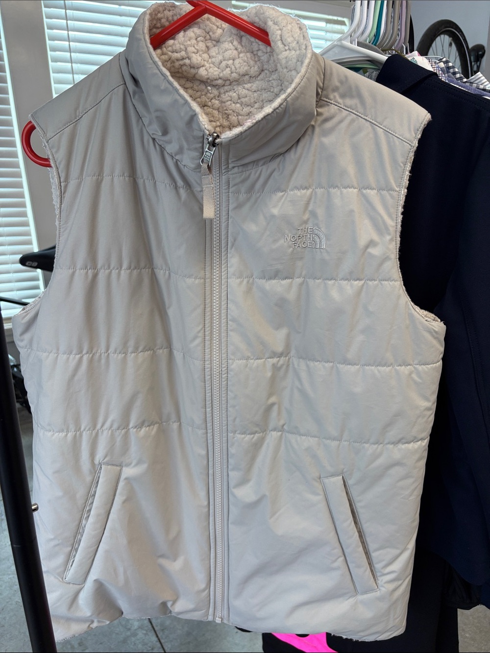 The North Face Women’s Sz L Quilted Sherpa-Lined Reversible Vest